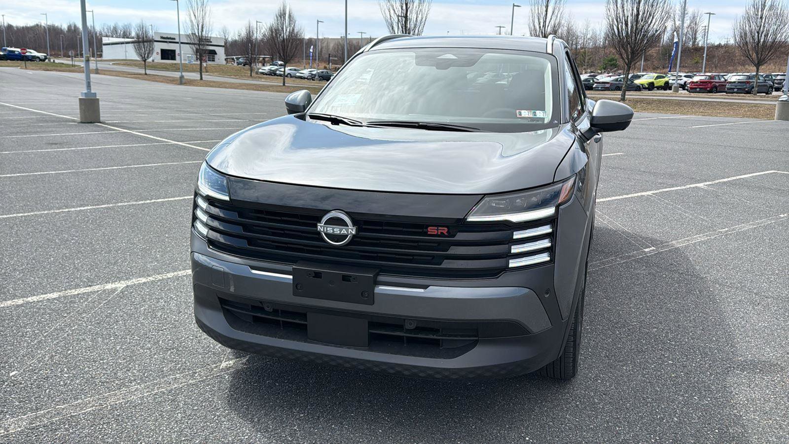 Used 2025 Nissan Kicks SR image 14