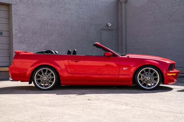 Used 2006 Ford Mustang GT Premium RWD image 42