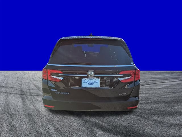 Used 2023 Honda Odyssey Elite image 5