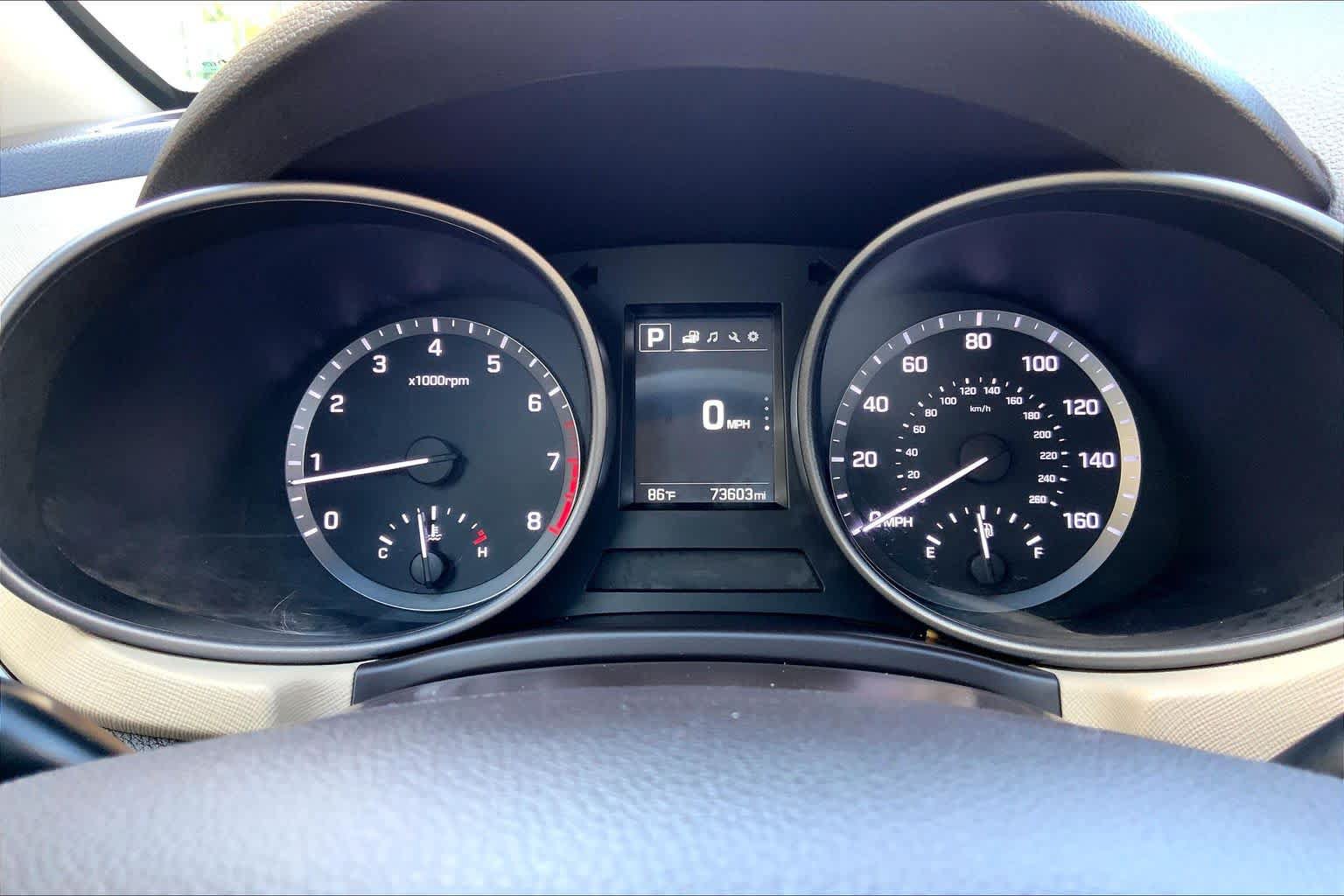 Used 2017 Hyundai Santa Fe Sport FWD image 26