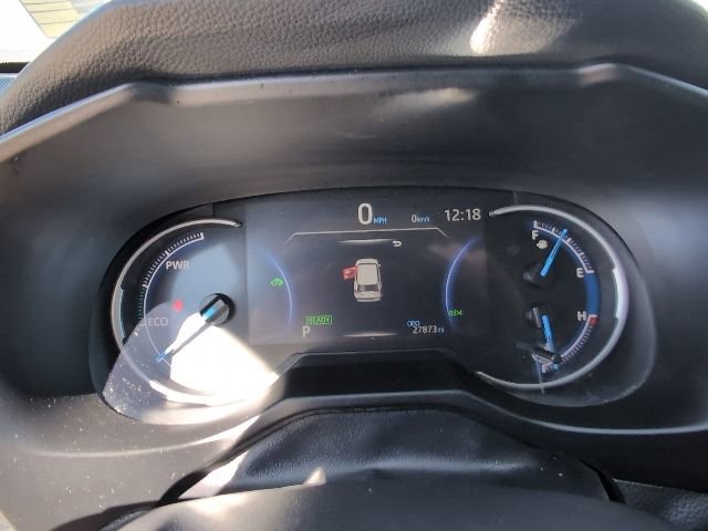 Used 2025 Toyota RAV4 XLE image 18