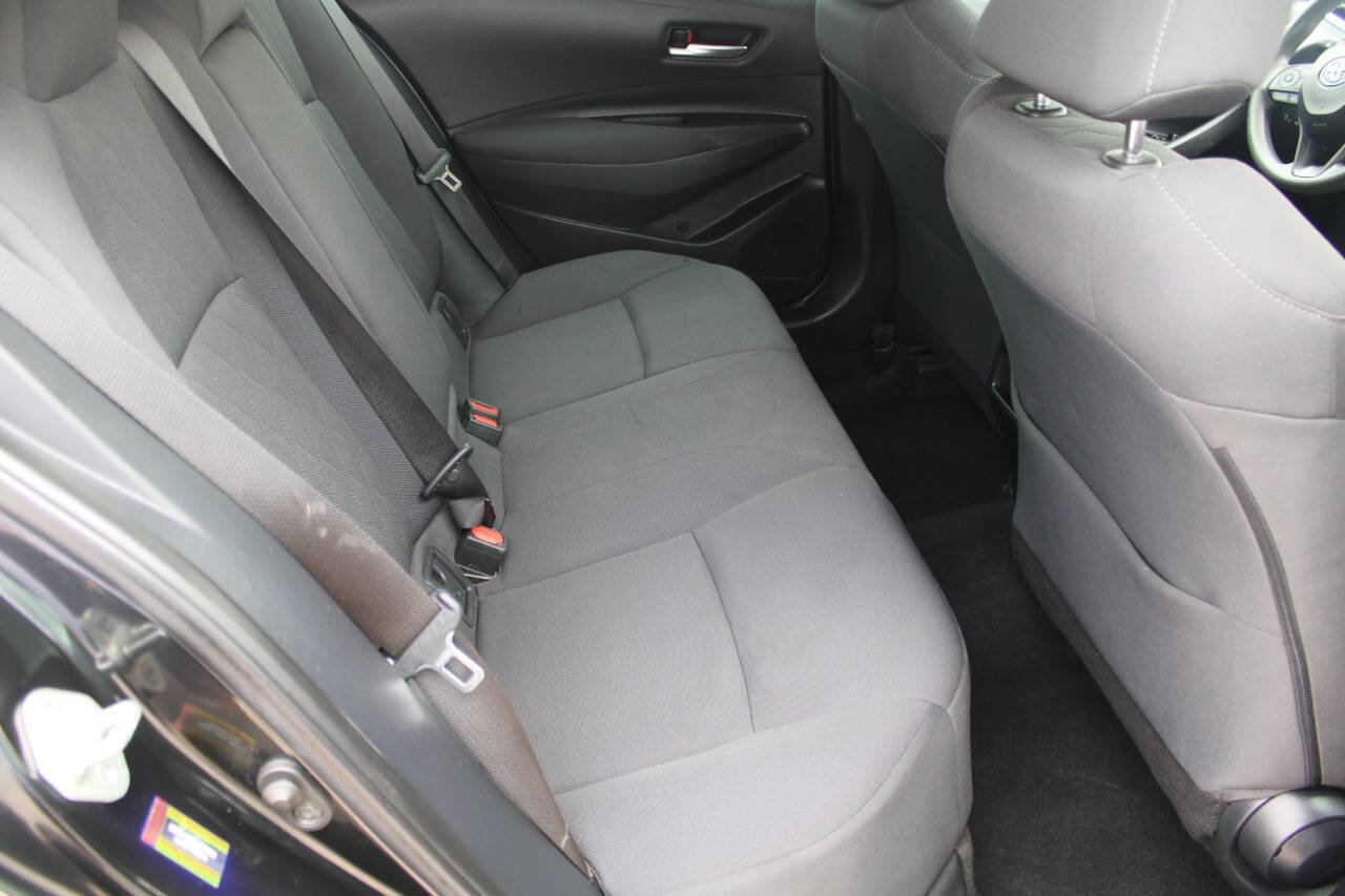 Used 2020 Toyota Corolla LE FWD image 6