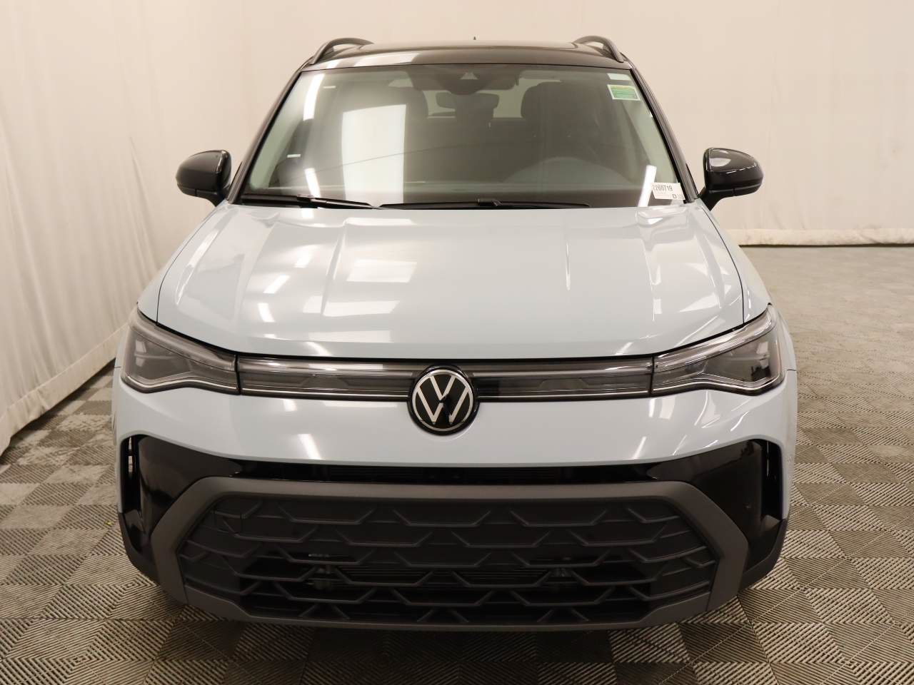 New 2026 Volkswagen Taos SE FWD image 4