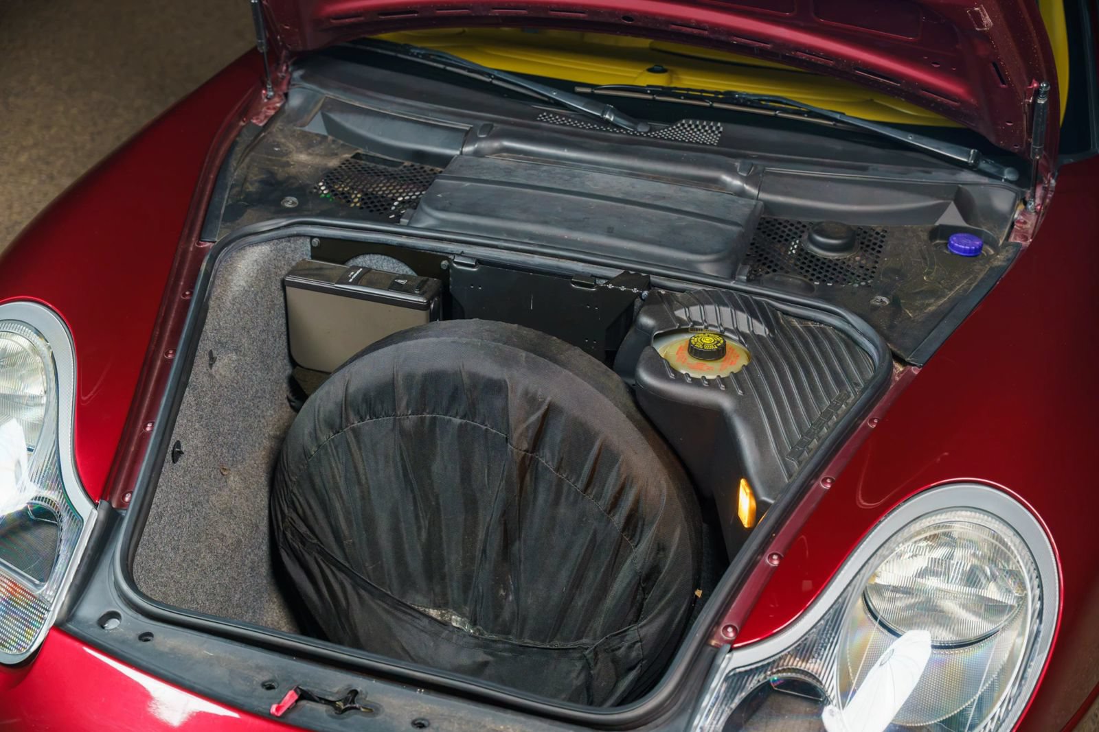Used 2000 Porsche 911 Carrera image 58