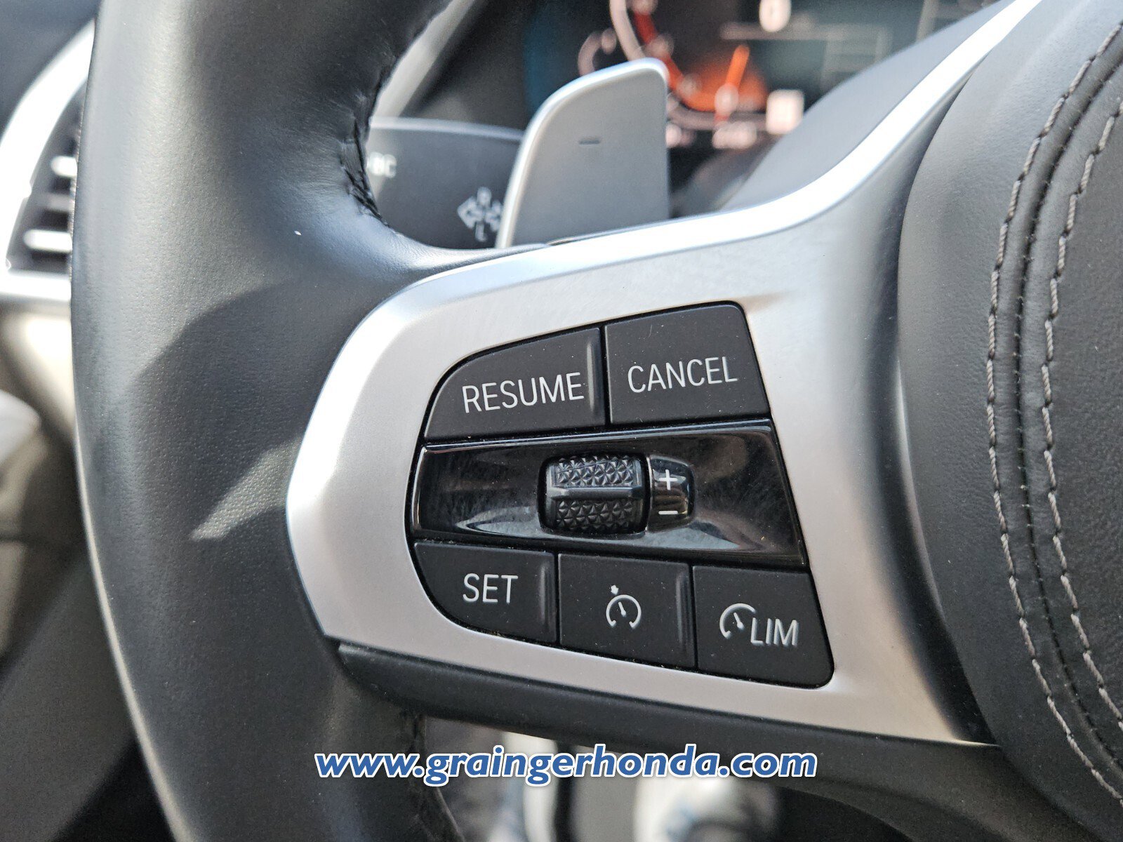 Used 2020 BMW X5 sDrive40i w/ M Sport Package image 19