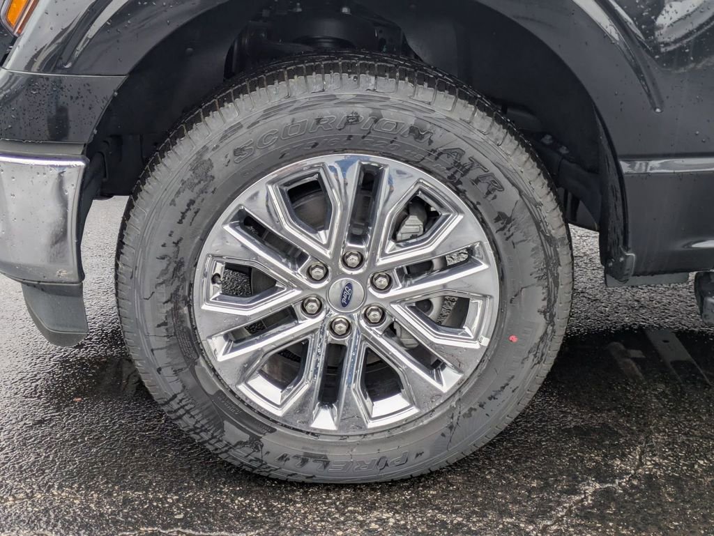 New 2024 Ford F150 XLT w/ Equipment Group 302A MID image 14