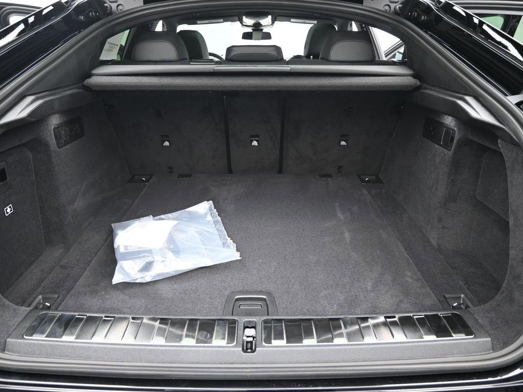 New 2026 BMW X6 xDrive40i w/ Premium Package image 30