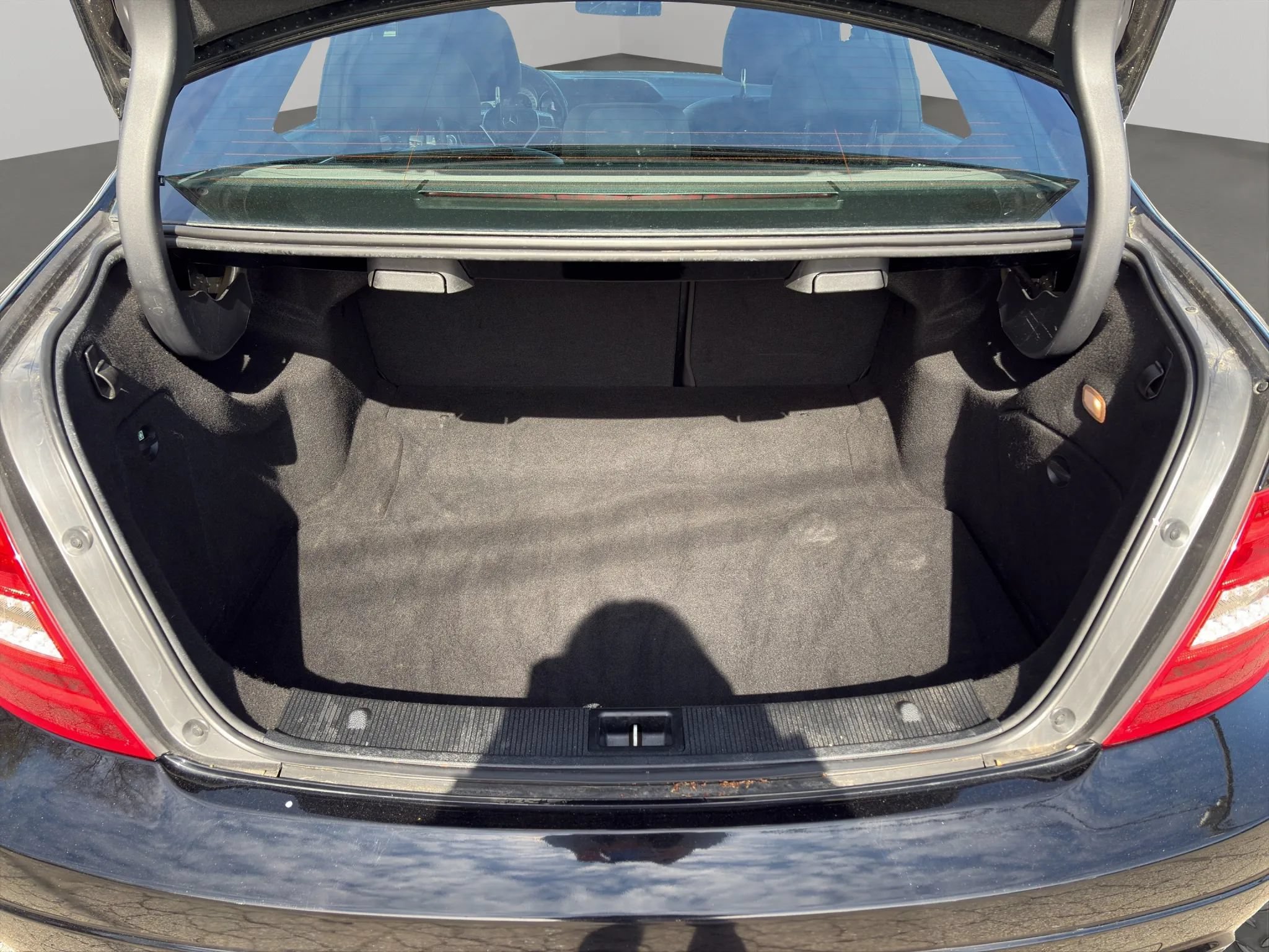 Used 2013 Mercedes-Benz C 300 4MATIC Sedan w/ Premium 1 Pkg image 23