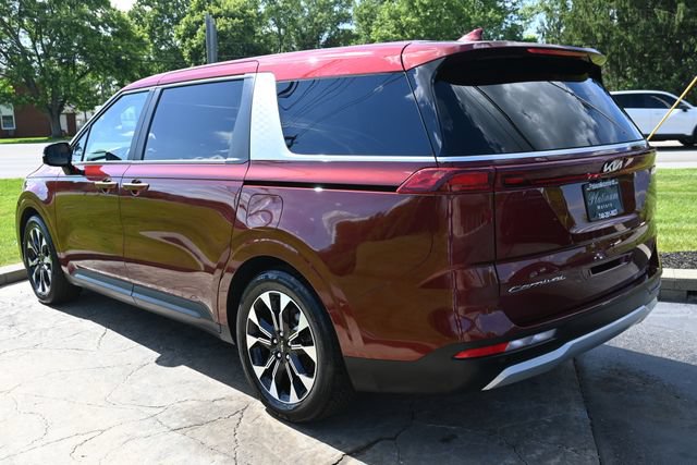 Used 2022 Kia Carnival EX FWD image 7