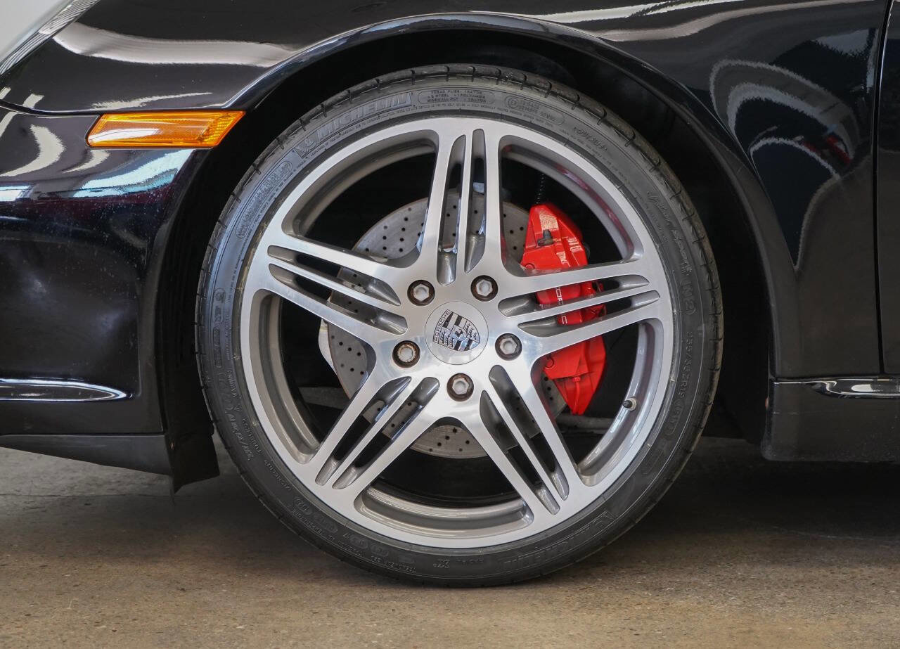 Used 2009 Porsche 911 Carrera S image 9