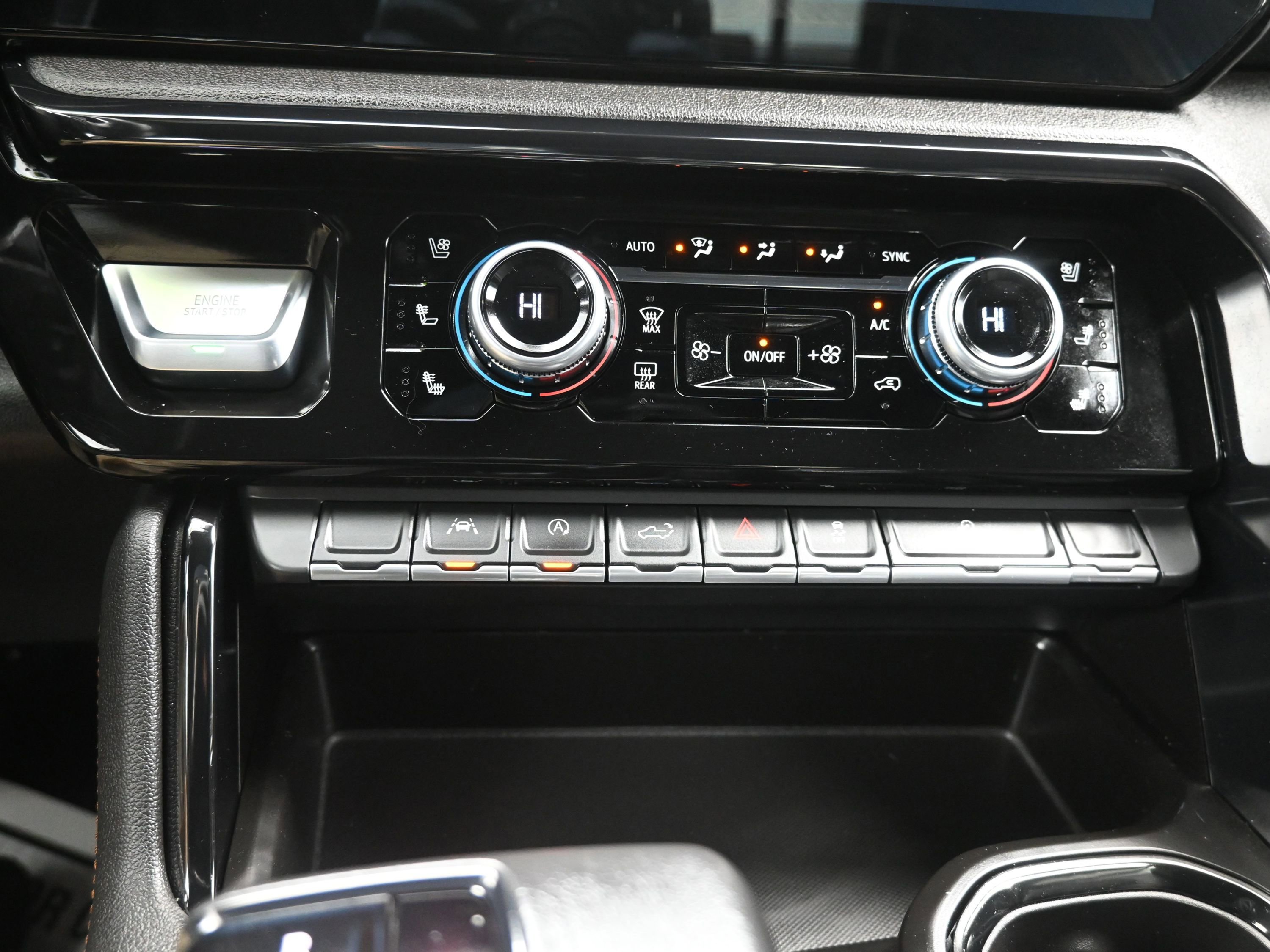 Used 2022 GMC Sierra 1500 AT4 w/ AT4 Preferred Package image 24