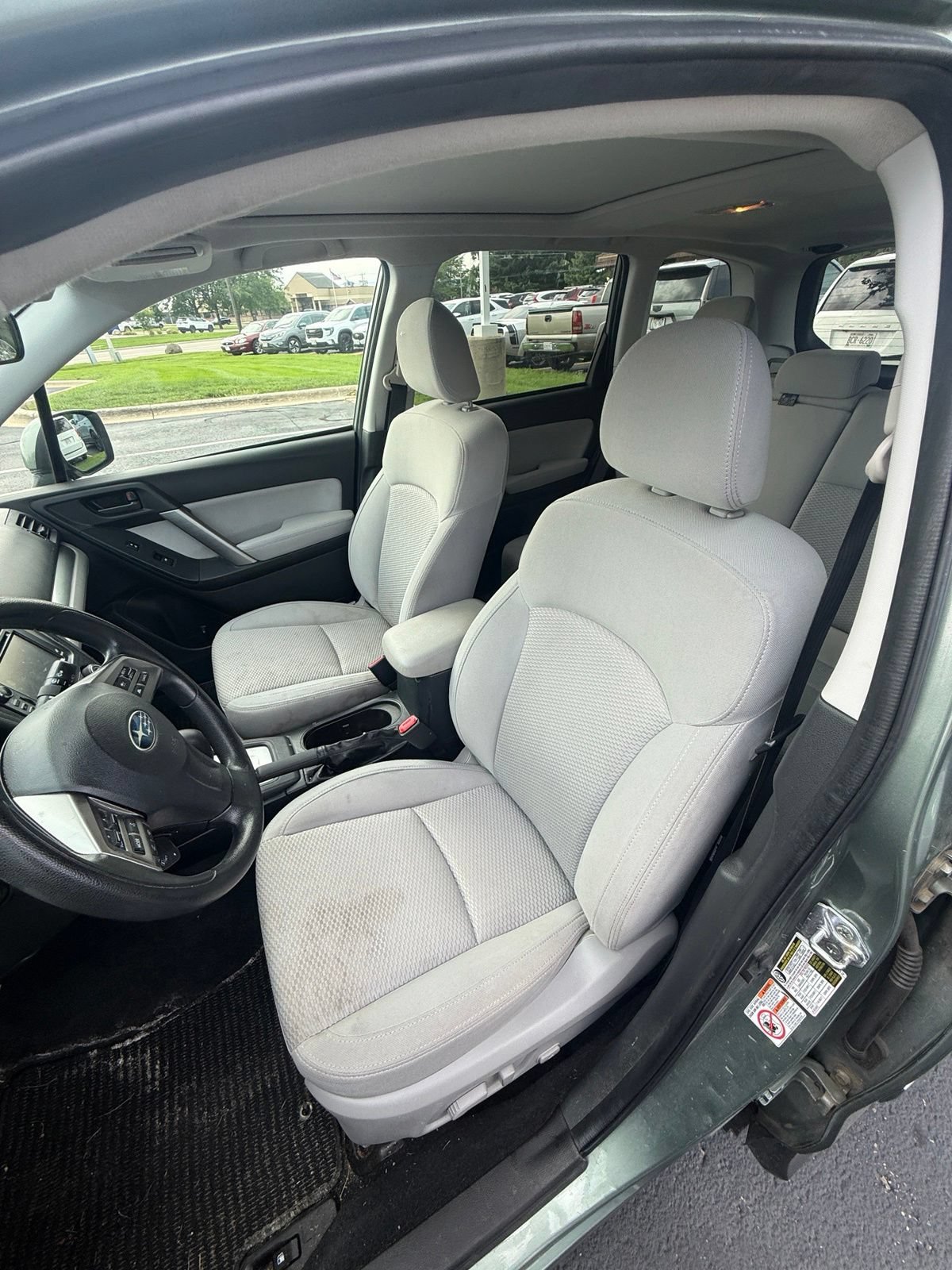 Used 2015 Subaru Forester 2.5i Premium AWD/4WD image 8