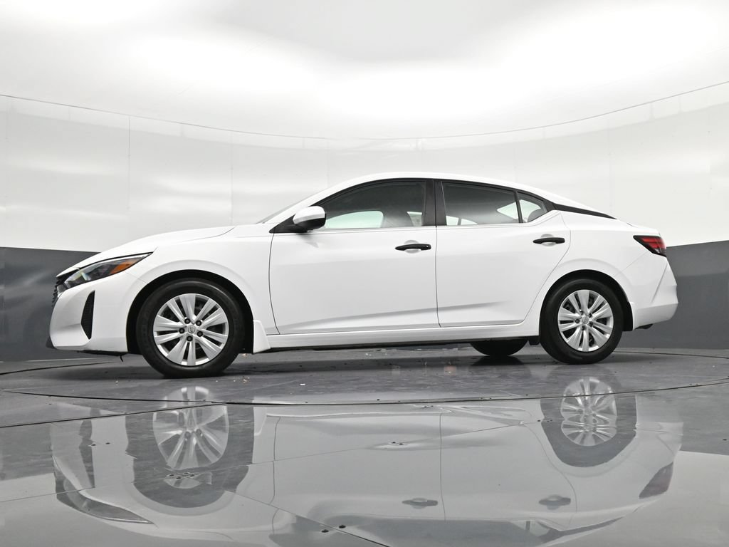 Used 2024 Nissan Sentra S FWD image 31