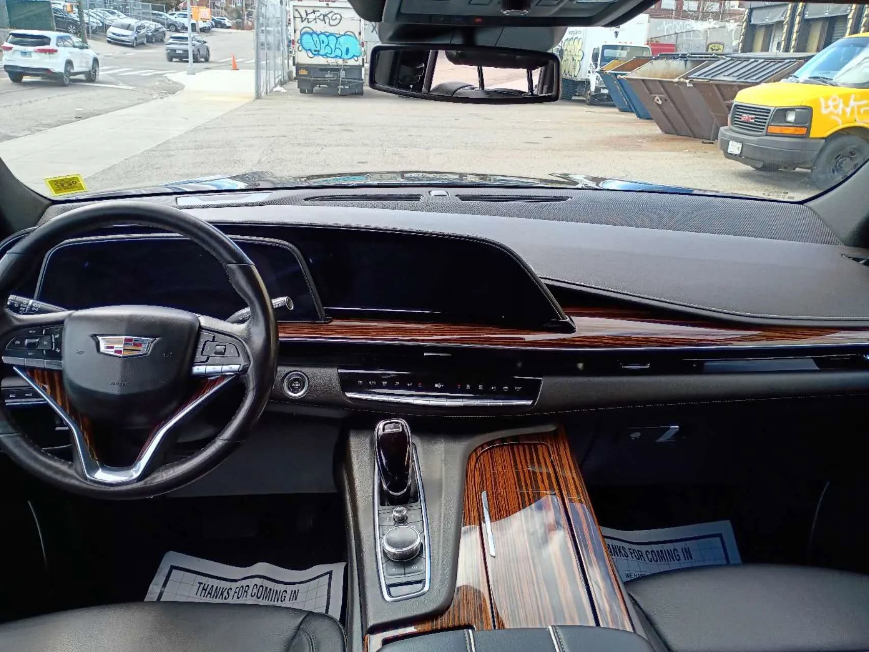 Used 2023 Cadillac Escalade ESV Luxury image 9