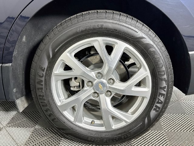 Used 2020 Chevrolet Equinox LT FWD image 38