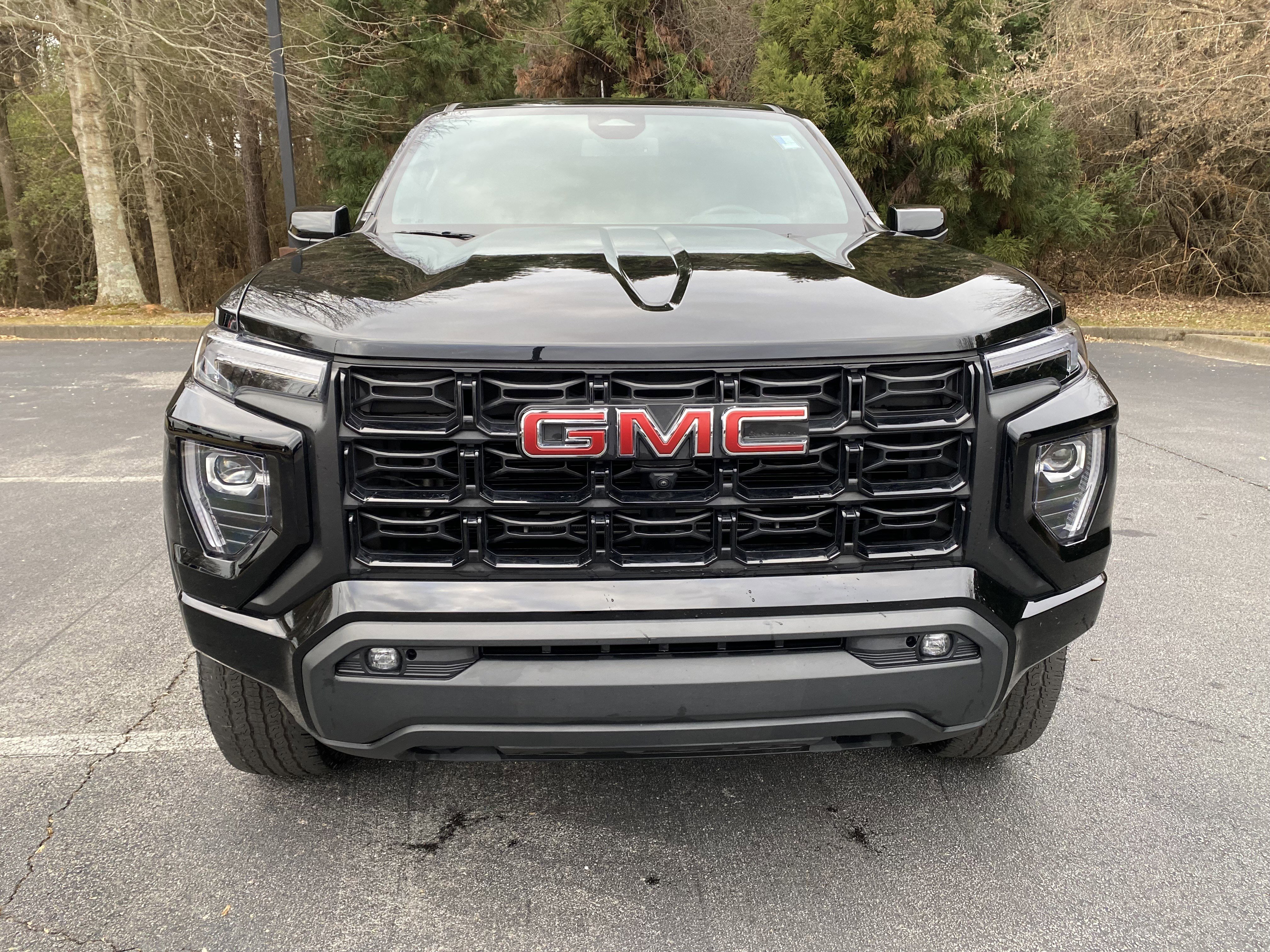 Used 2023 GMC Canyon Elevation w/ Elevation Premium Package image 3