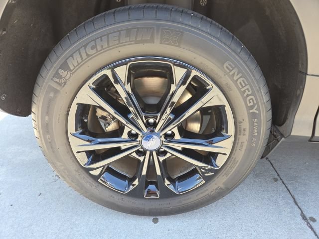 Used 2019 Ford Escape SE FWD image 12