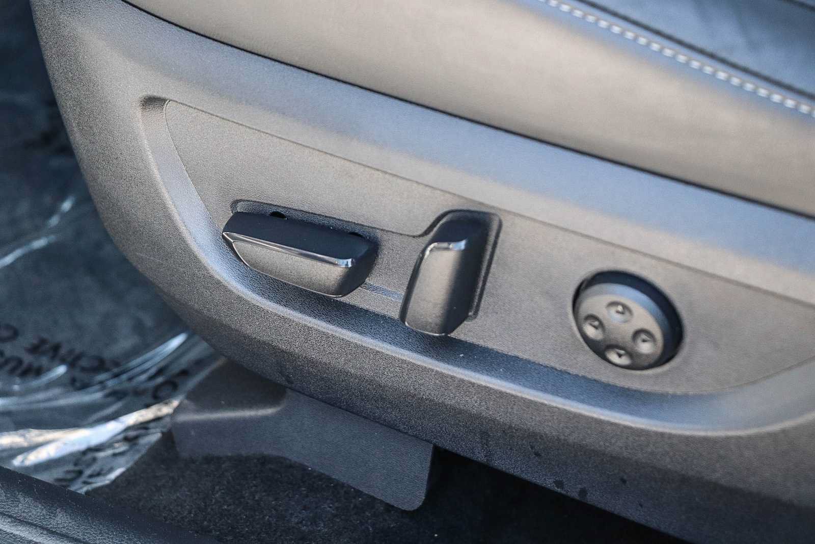 Used 2025 INFINITI QX50 Sport AWD/4WD image 22