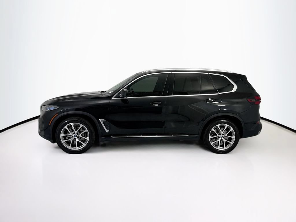 Used 2024 BMW X5 xDrive40i w/ Premium Package AWD/4WD image 8