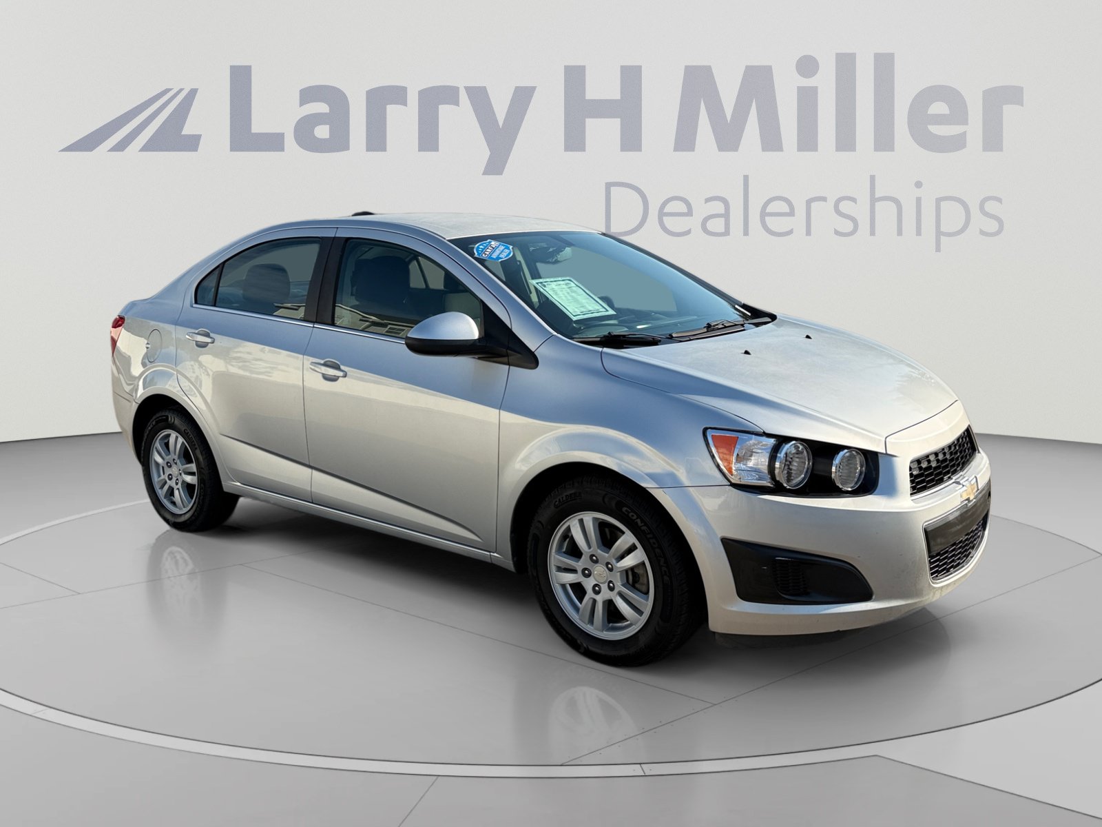 Used 2016 Chevrolet Sonic LT FWD image 7