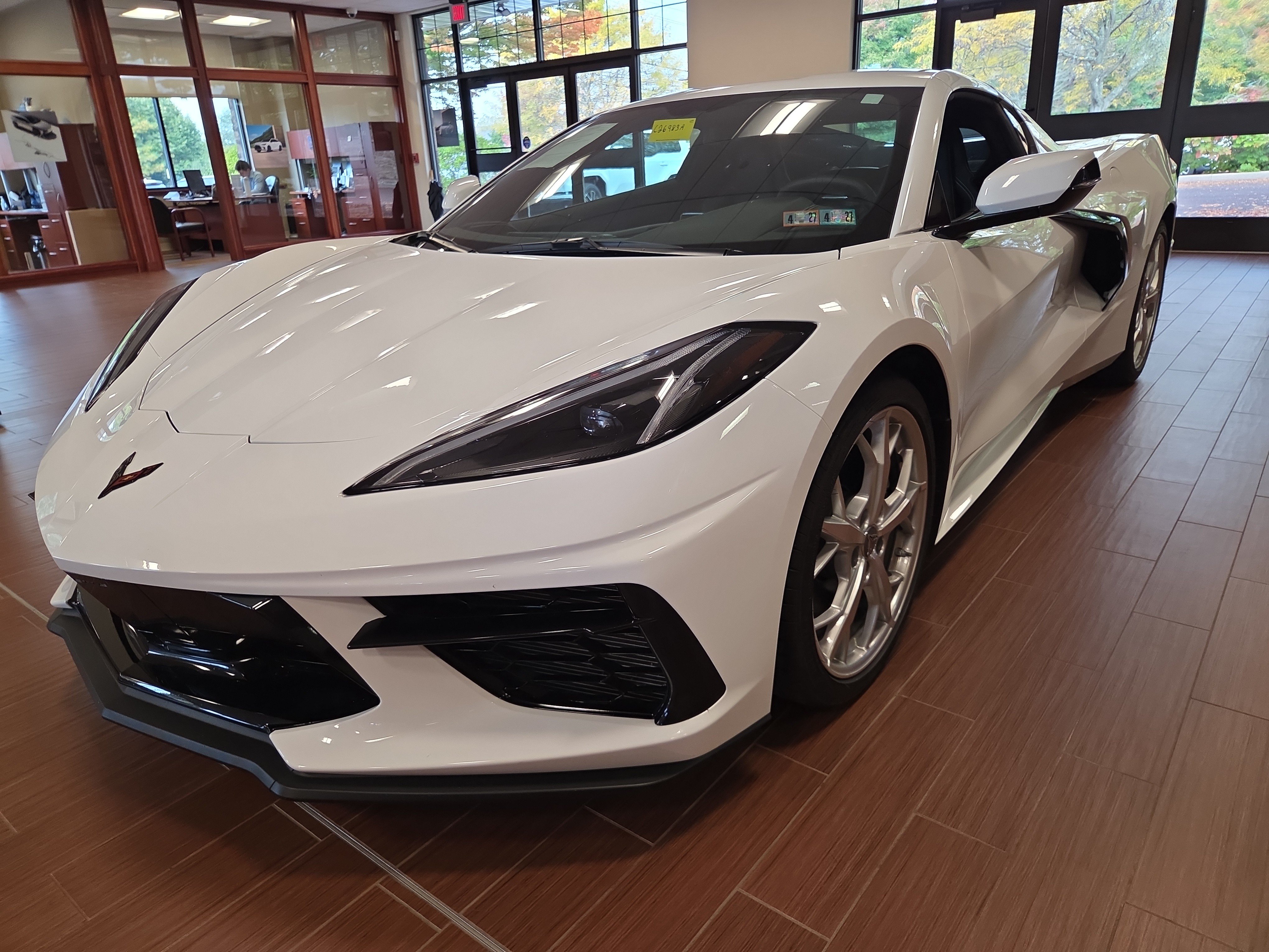 Used 2023 Chevrolet Corvette Stingray Coupe w/ 1LT RWD image 7