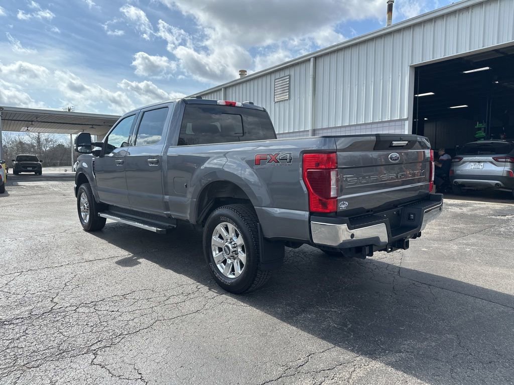 Used 2021 Ford F350 Lariat image 5