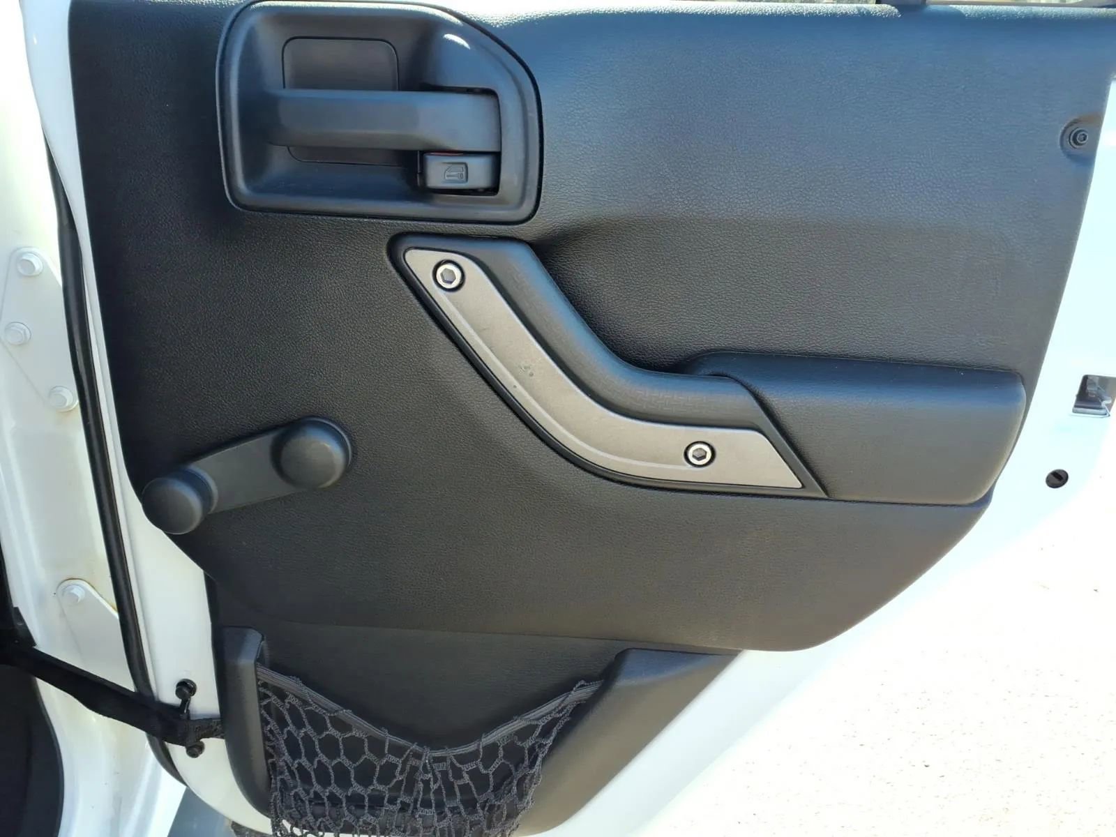 Used 2016 Jeep Wrangler Unlimited Sport image 15