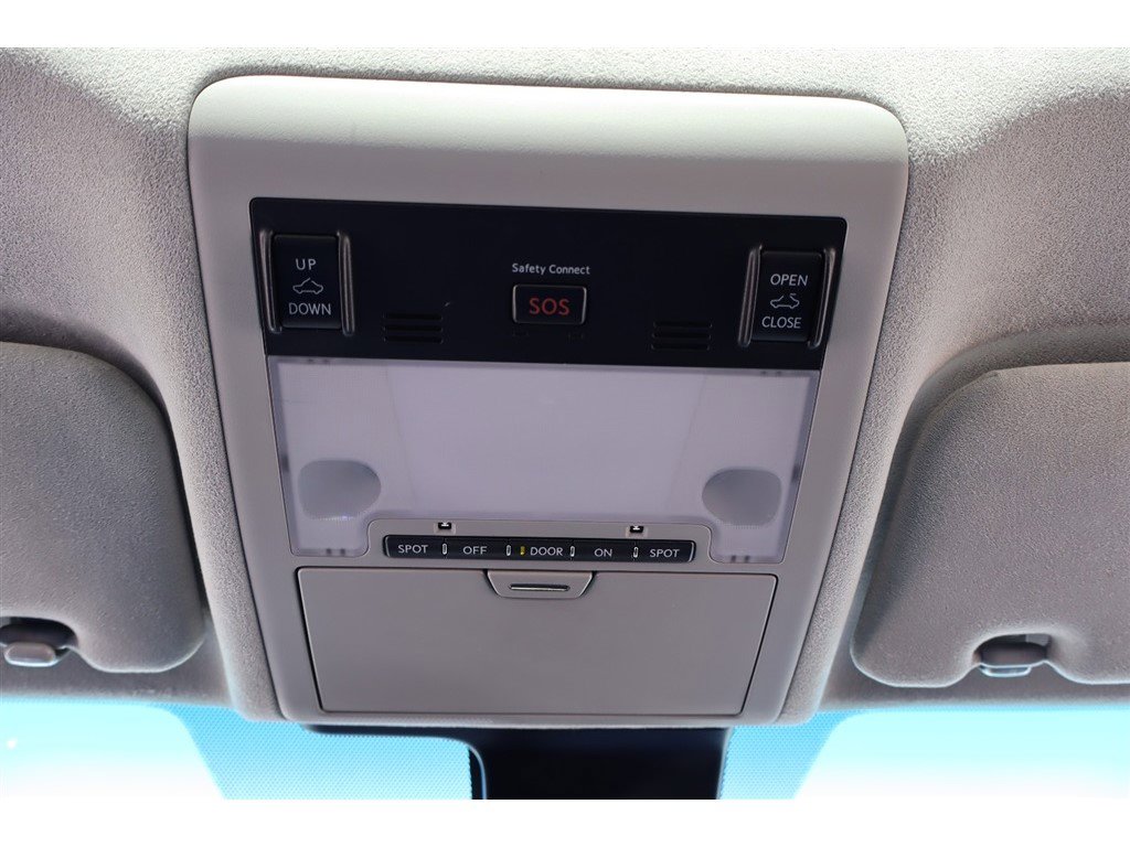 Used 2013 Lexus LS 460 AWD w/ Comfort Pkg image 43