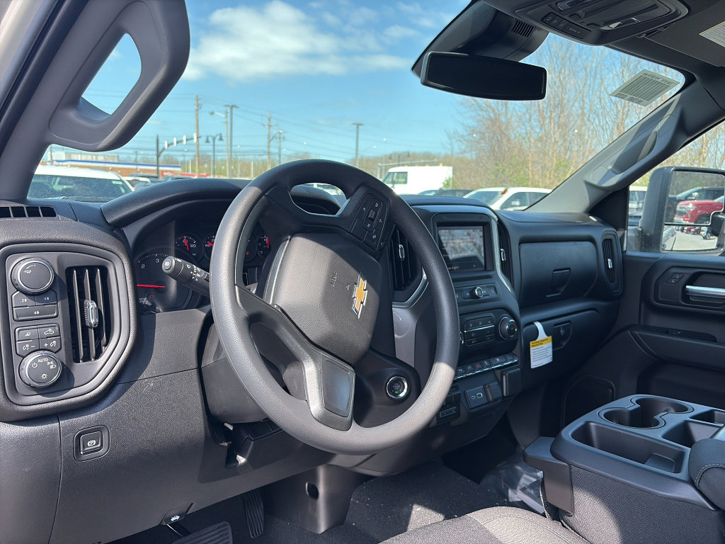 New 2026 Chevrolet Silverado 2500 Custom w/ Custom Value Package AWD/4WD image 8