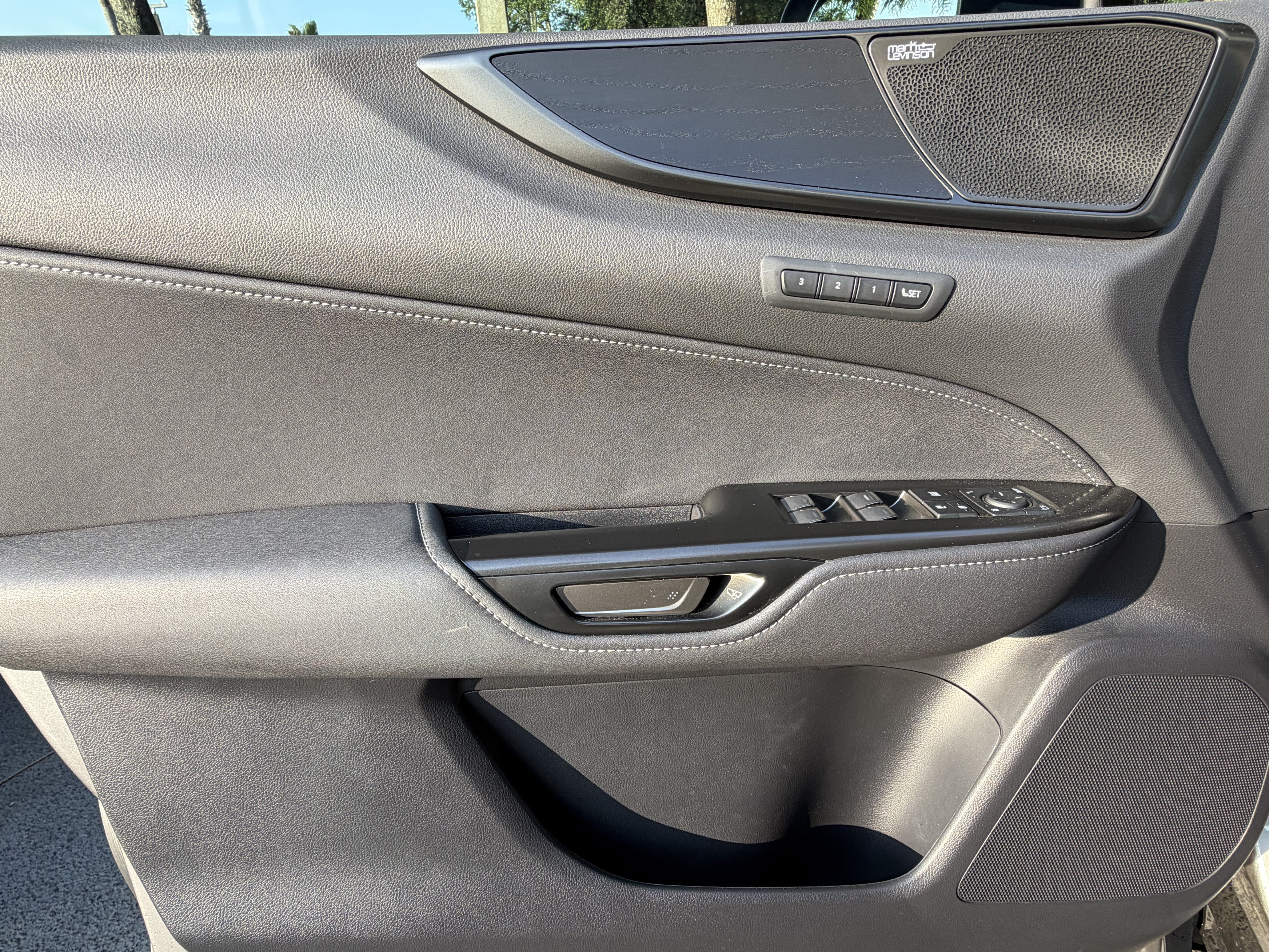 Used 2022 Lexus NX 350h AWD w/ Vision Package image 12