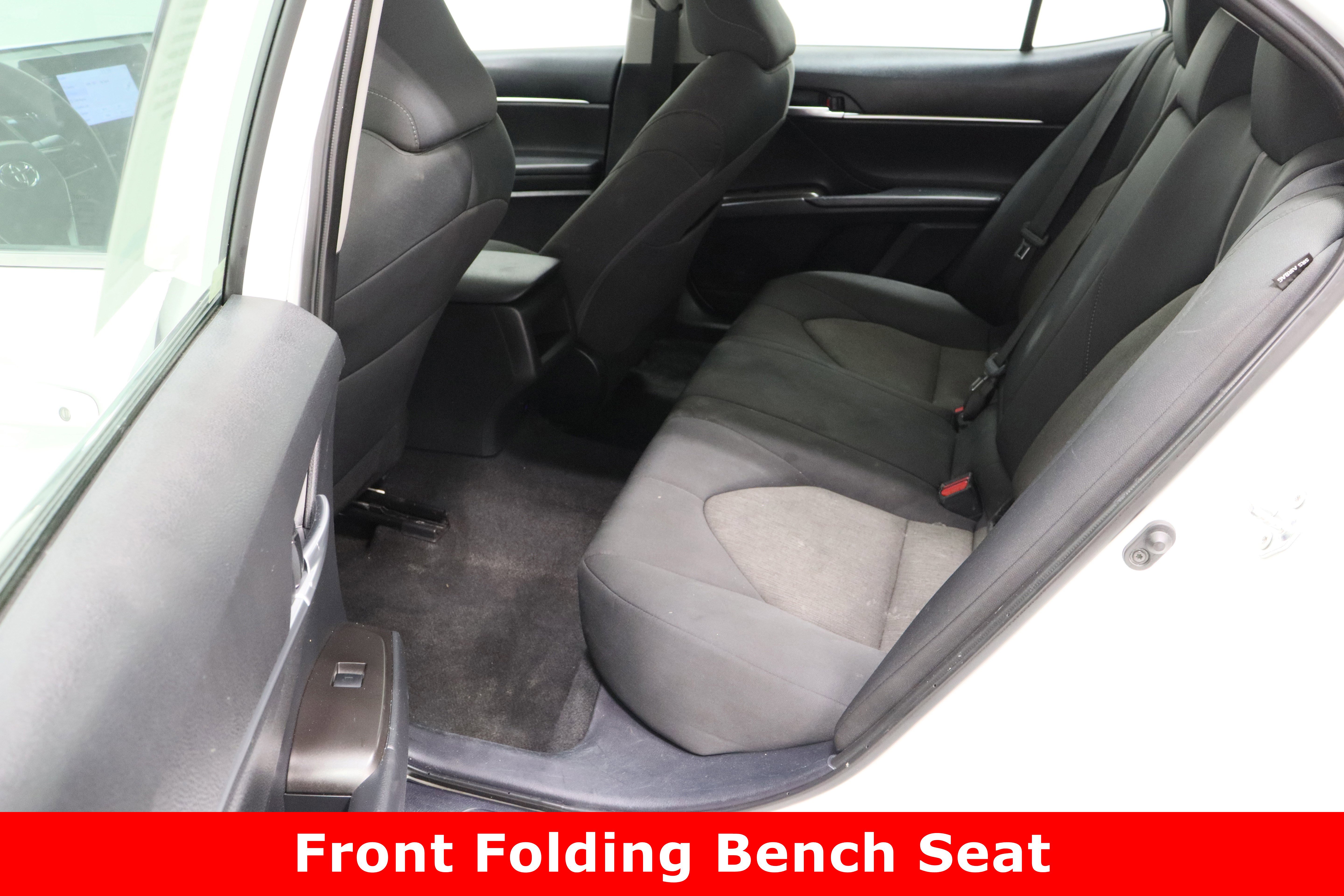 Used 2024 Toyota Camry LE image 27