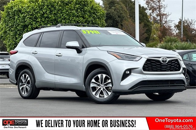 Certified 2023 Toyota Highlander XLE