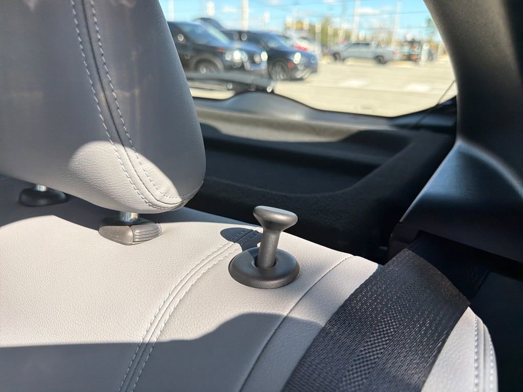 Used 2024 Nissan Kicks SR w/ SR Premium Package image 21