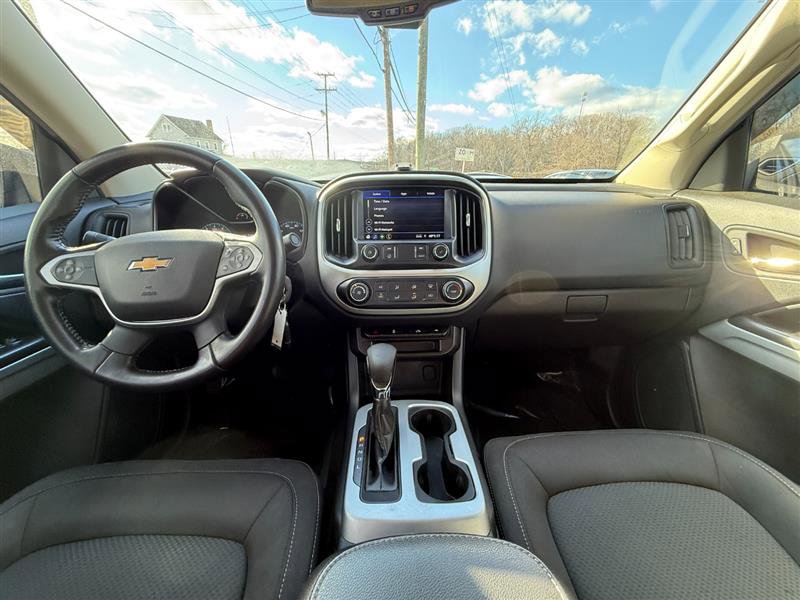 Used 2022 Chevrolet Colorado LT w/ Redline Special Edition image 13