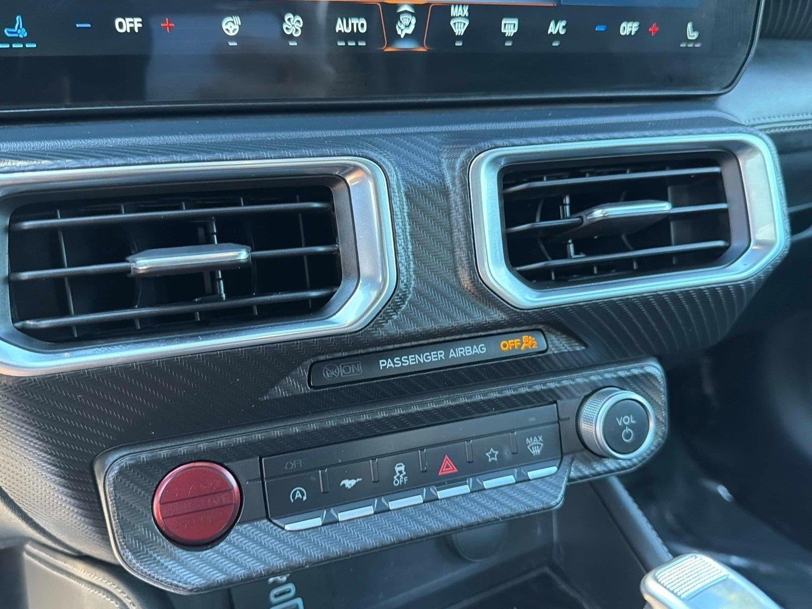 Used 2025 Ford Mustang GT Premium image 35