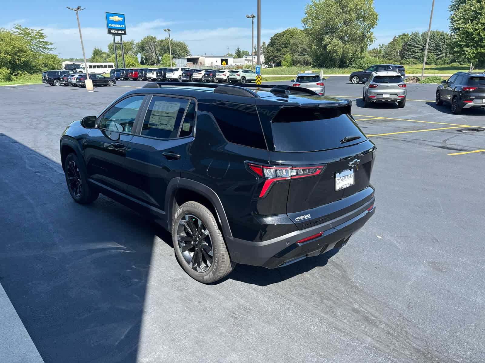 New 2027 Chevrolet Equinox RS AWD/4WD image 4