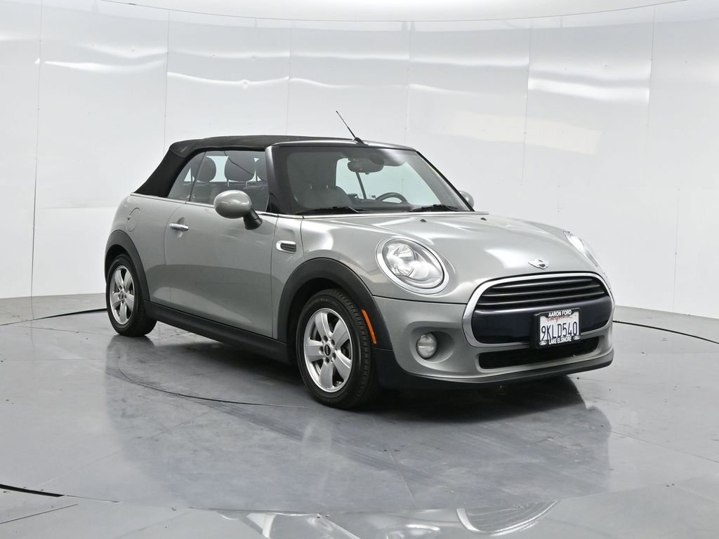 Used 2017 MINI Cooper Convertible image 62