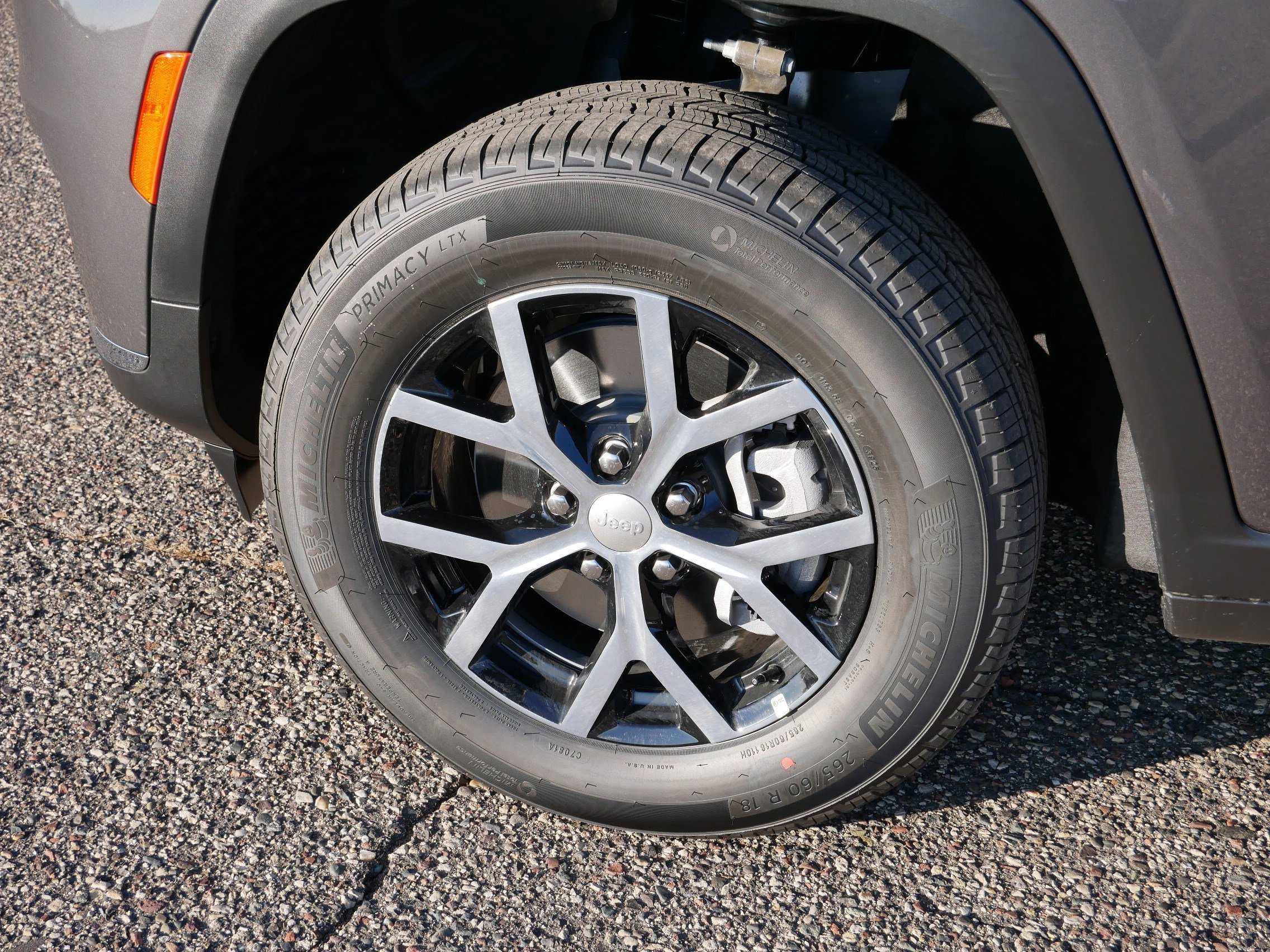 New 2025 Jeep Grand Cherokee L Limited image 5