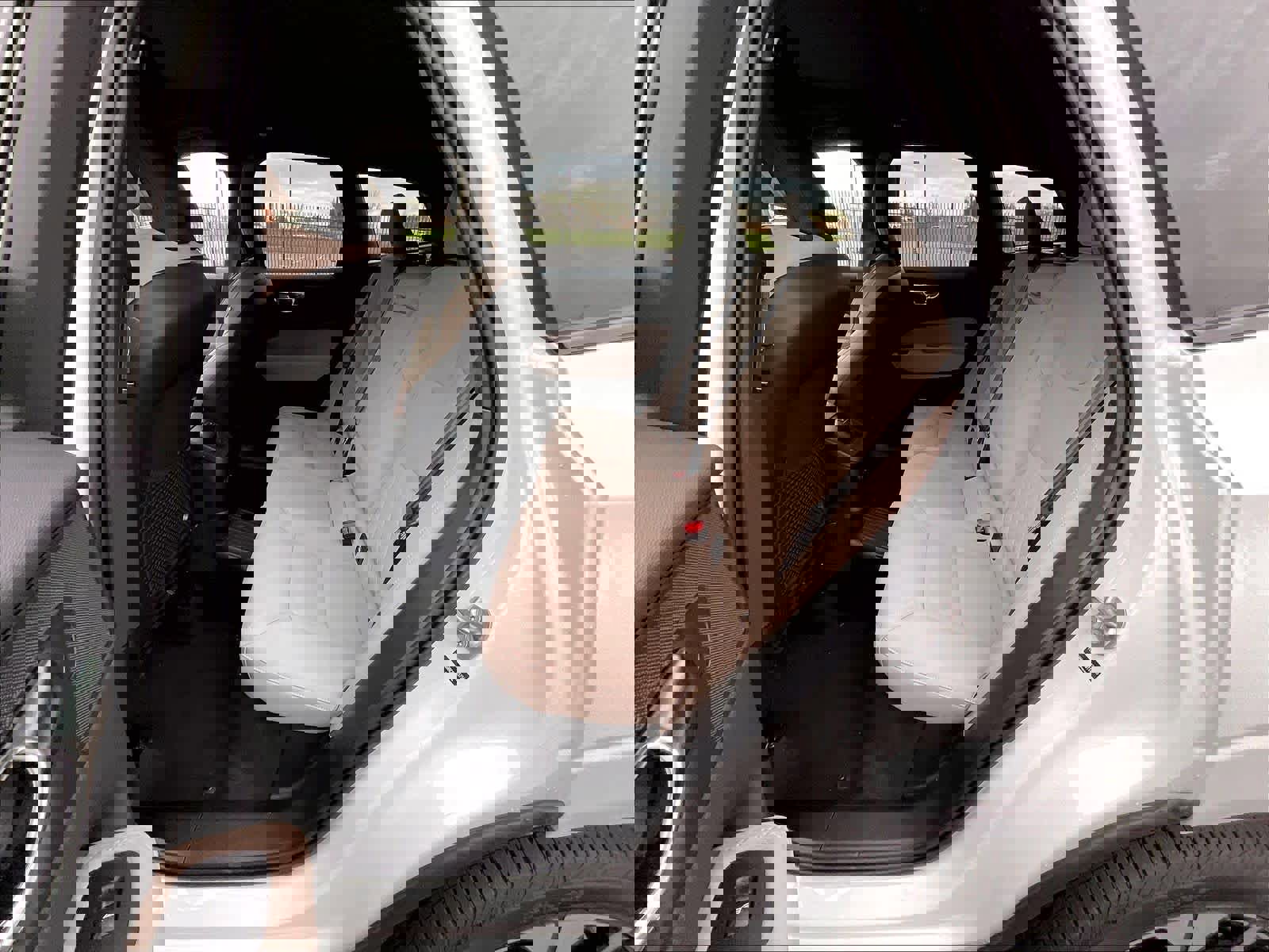 New 2026 Volvo XC60 T8 Plus w/ Climate Package image 12