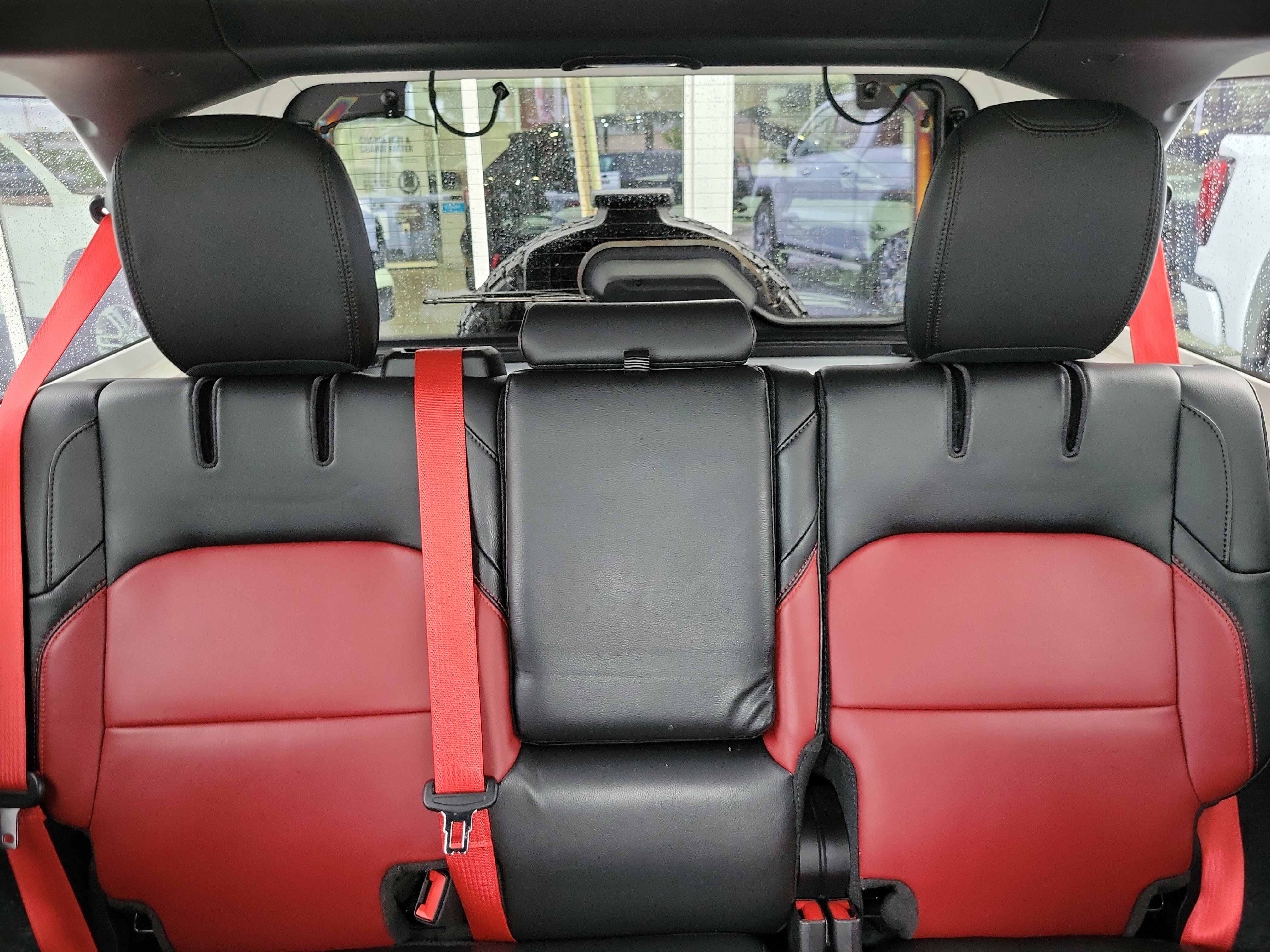 Used 2023 Jeep Wrangler Unlimited Rubicon 4xe image 14