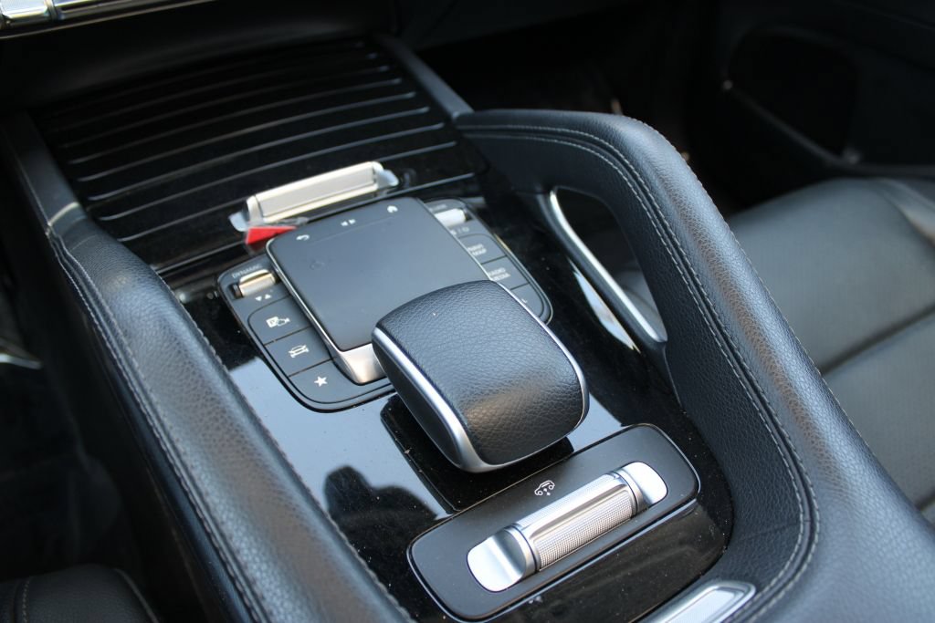 Used 2024 Mercedes-Benz GLS 450 4MATIC image 23