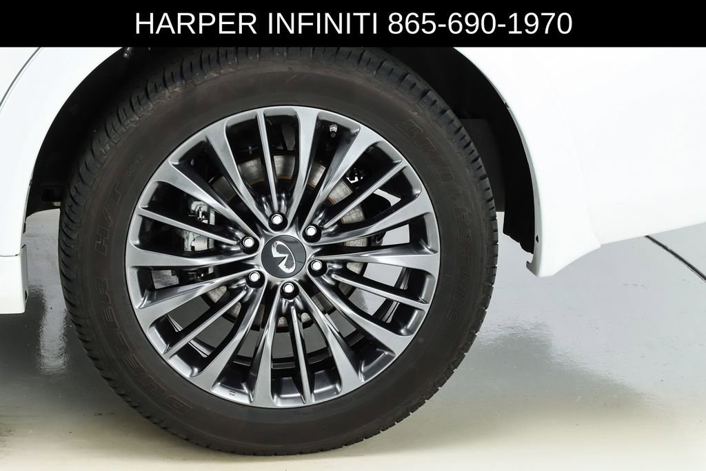 Used 2024 INFINITI QX80 Sensory image 7
