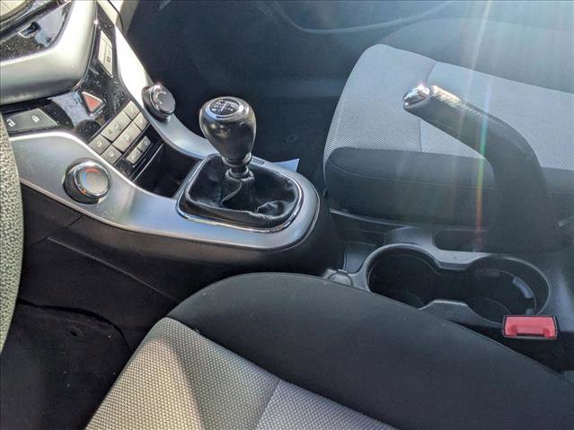 Used 2011 Chevrolet Cruze LS image 16