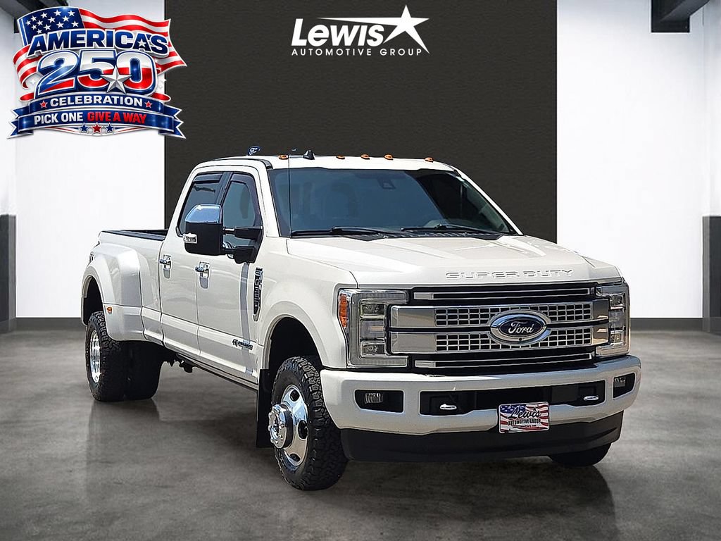 Used 2019 Ford F350 Platinum w/ Platinum Ultimate Package AWD/4WD image 6