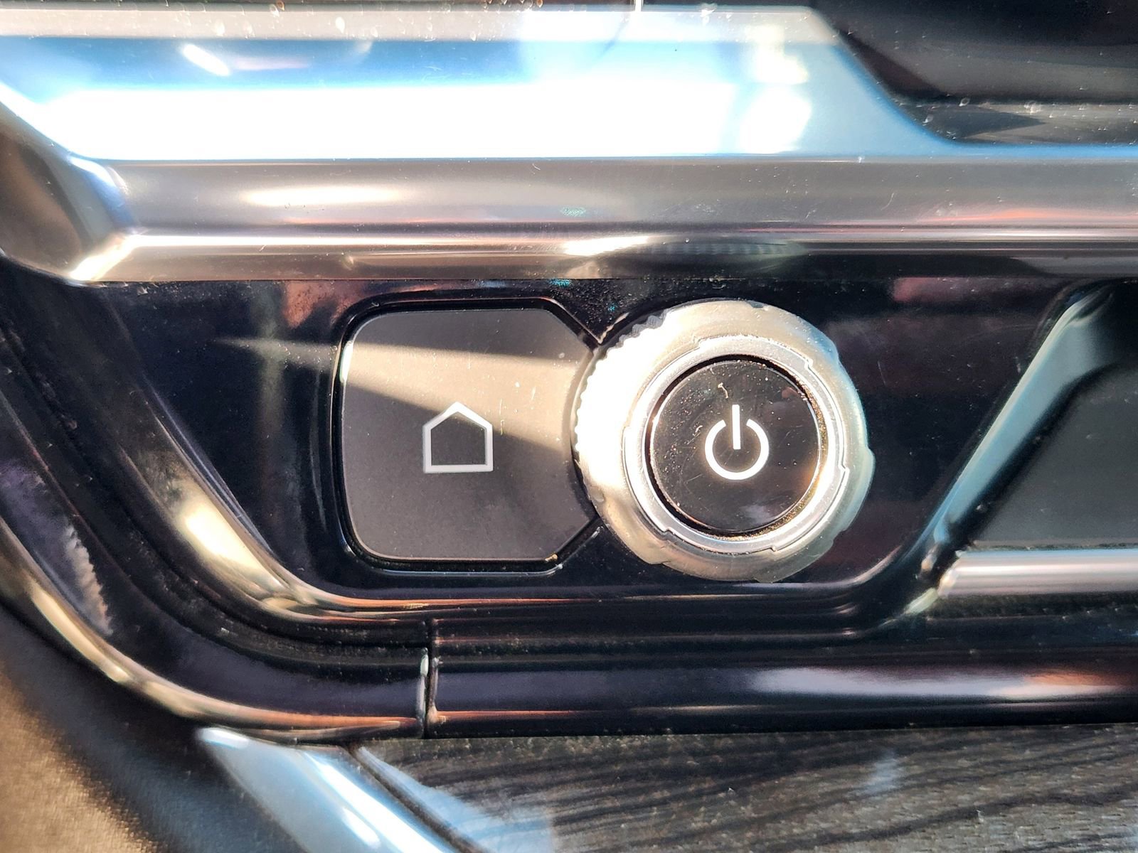 Used 2024 Chevrolet Silverado 2500 LT image 23