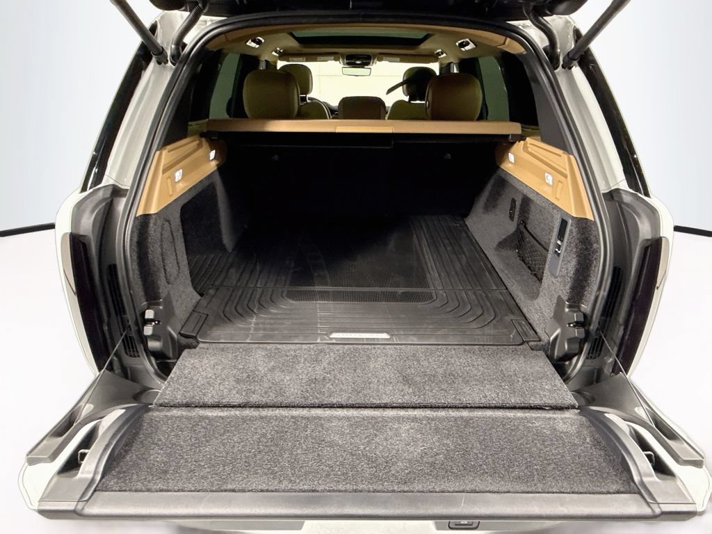 New 2026 Land Rover Range Rover SE AWD/4WD image 30