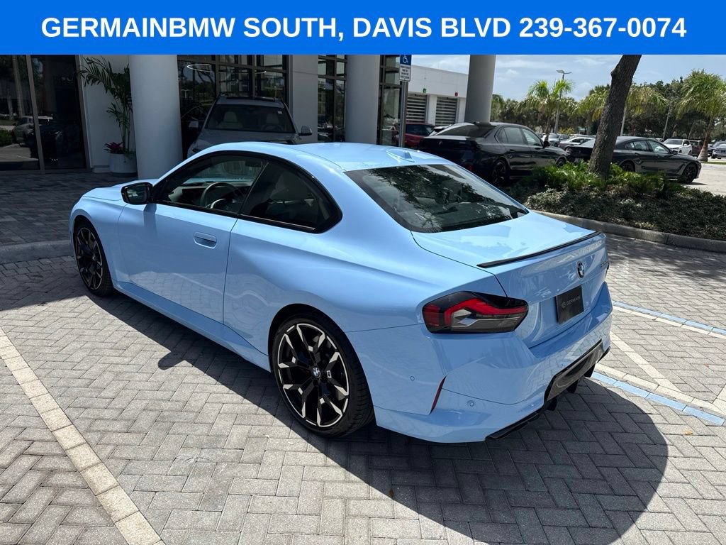 Used 2025 BMW M240i Coupe w/ Premium Package RWD image 3