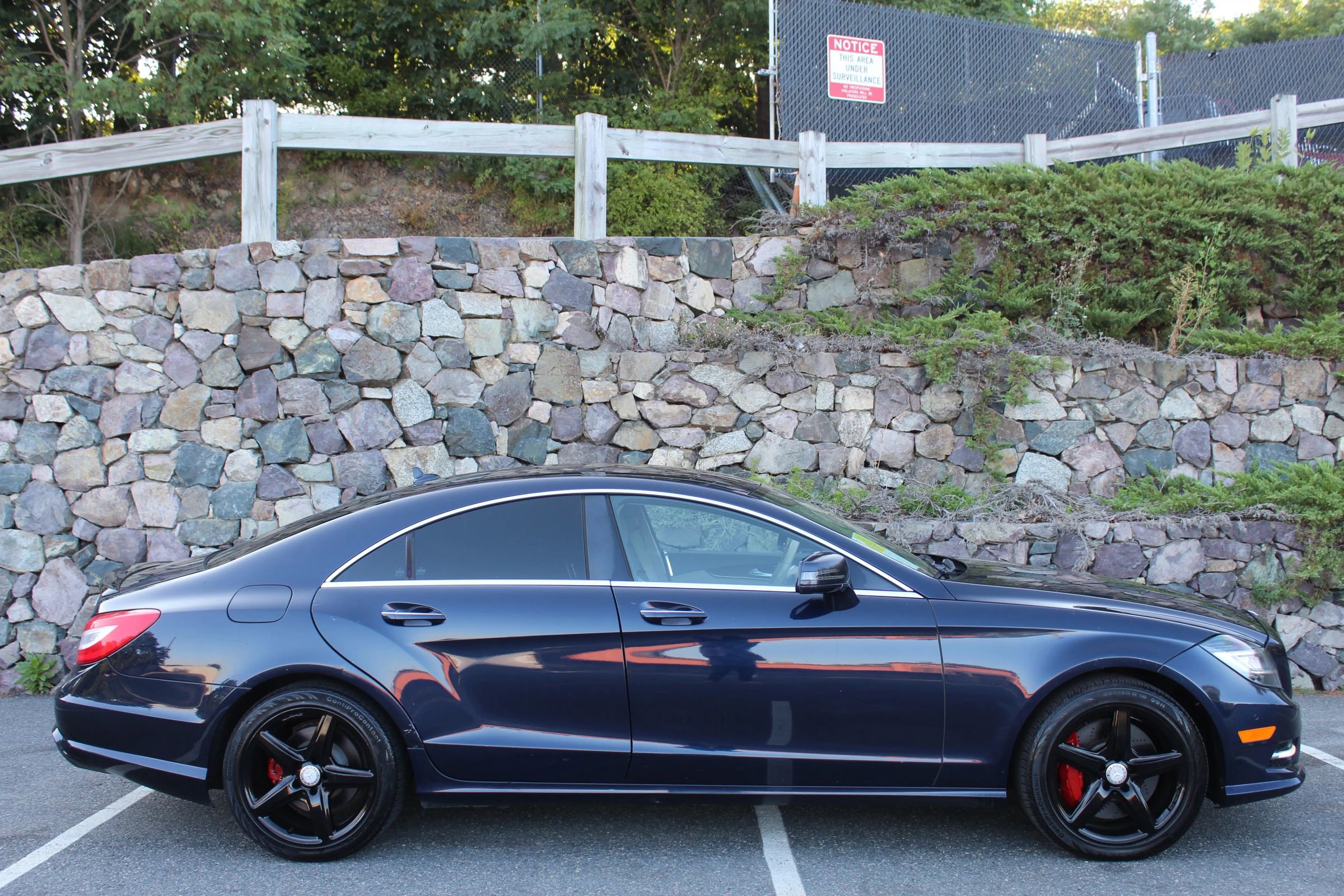 Used 2014 Mercedes-Benz CLS 550 CLS 550 4MATIC Coupe 4D image 5