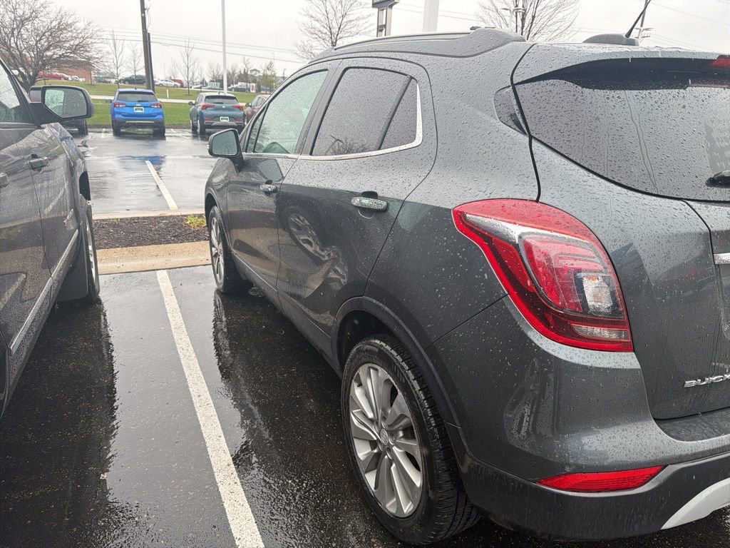 Used 2018 Buick Encore Preferred image 9