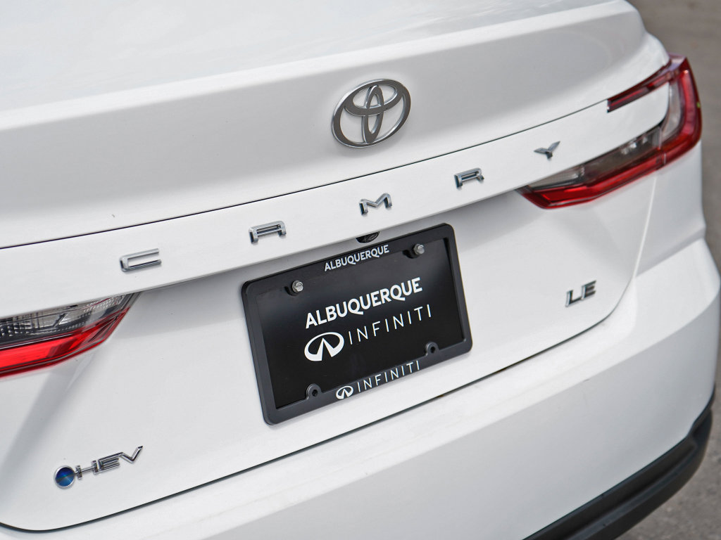 Used 2025 Toyota Camry LE FWD image 15